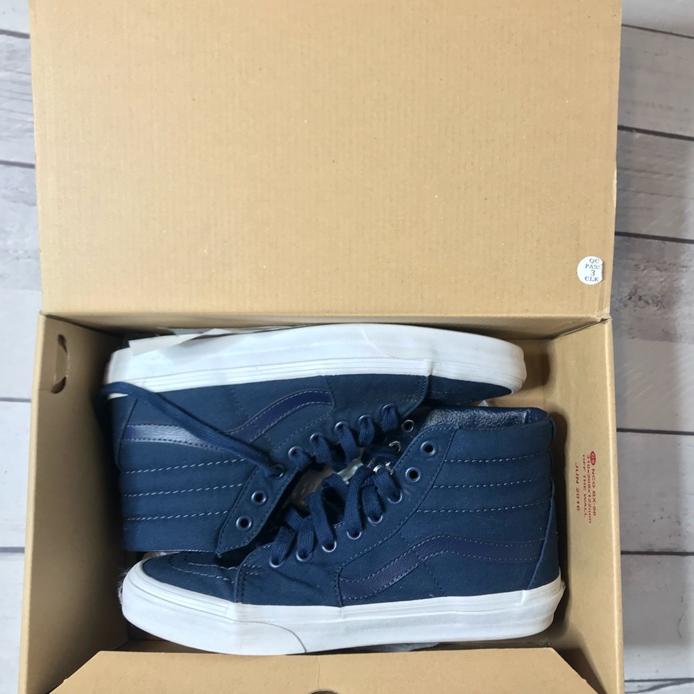 Navy Blue Sk8 hi Vans